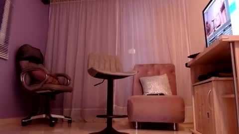 samantha_thompsoon online show from January 29, 2025, 12:24 pm