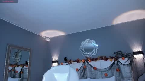  Samanthaa online show from October 17, 2025, 11:35 am