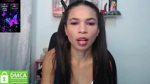 Snapshot of samanthaa_queen chatting on March 4, 2025, 11:08 am sam online show from March 4, 2025, 11:08 am