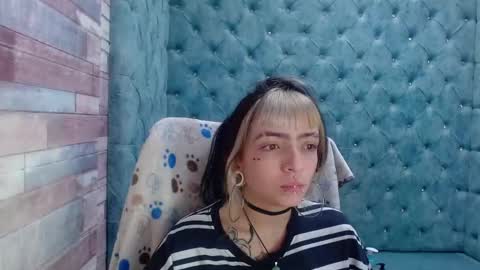 Snapshot of samanthaa_smitth chatting on October 8, 2025, 3:59 am Samantha Smitth online show from October 8, 2025, 3:59 am