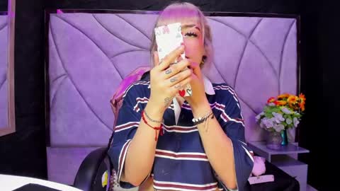 Snapshot of samanthaa_smitth chatting on May 2, 2026, 4:06 am Samantha Smitth online show from May 2, 2026, 4:06 am