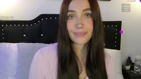 Snapshot of samanthagrant_ chatting on June 3, 2026, 9:20 pm IGSamanthaGrant 10 online show from June 3, 2026, 9:20 pm