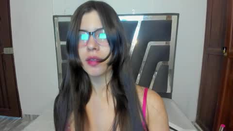 Snapshot of samanthahill_ chatting on March 25, 2026, 8:15 pm samanthahill_ online show from March 25, 2026, 8:15 pm
