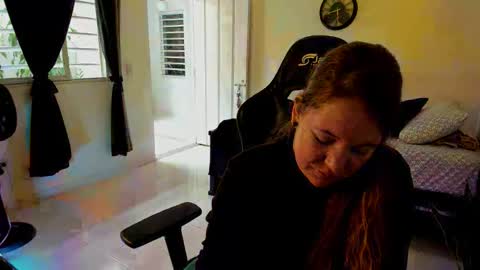Snapshot of samanthaleon chatting on May 16, 2026, 4:17 pm Samantha samy online show from May 16, 2026, 4:17 pm