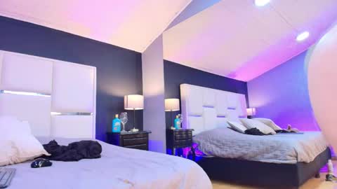 Samanta online show from October 16, 2025, 8:21 pm