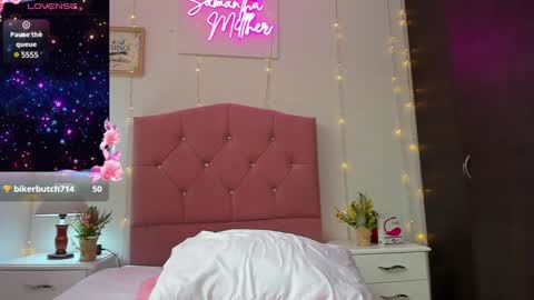 Snapshot of samanthamillher1 chatting on December 2, 2024, 8:00 pm Samy  online show from December 2, 2024, 8:00 pm