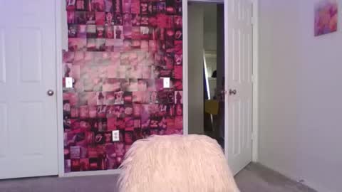 samanthaporsha online show from March 10, 2025, 8:56 pm