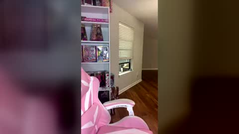 Snapshot of samanthaporsha chatting on June 24, 2026, 10:09 pm samanthaporsha online show from June 24, 2026, 10:09 pm
