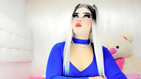 samanthax_xissadora1 online show from February 10, 2025, 1:22 pm