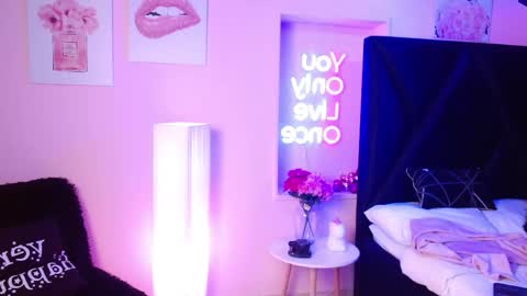 Samara online show from April 12, 2026, 8:58 pm