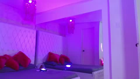 Snapshot of samara_glow chatting on May 27, 2026, 8:50 pm Samara online show from May 27, 2026, 8:50 pm