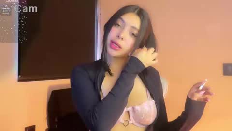 Snapshot of samara_lam chatting on January 30, 2025, 7:37 pm Sammy online show from January 30, 2025, 7:37 pm