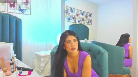 Samara Warren online show from December 29, 2024, 11:29 am