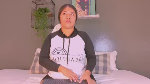 S A M A R A  online show from October 15, 2025, 12:27 pm