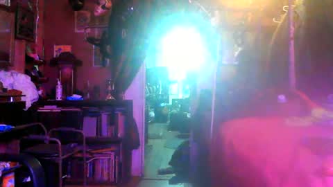 Snapshot of sambone42069 chatting on July 19, 2026, 2:48 am Sambone online show from July 19, 2026, 2:48 am