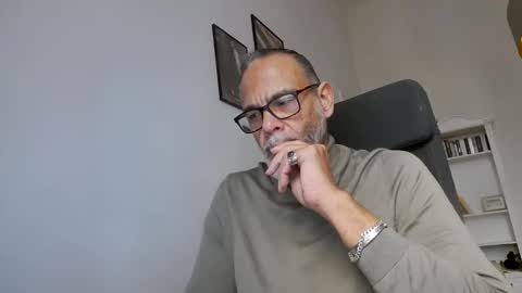 Sam online show from March 17, 2026, 4:21 pm