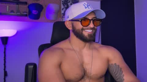 Sam Dornan online show from April 6, 2026, 4:46 am