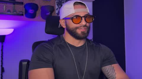 Sam Dornan online show from April 10, 2026, 2:06 am