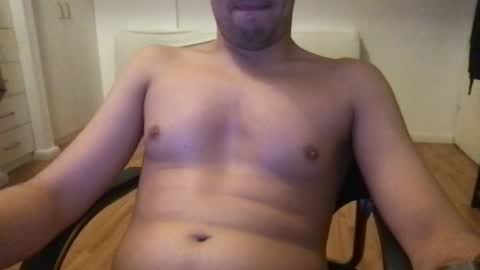 samenspender030 online show from October 7, 2025, 9:56 pm