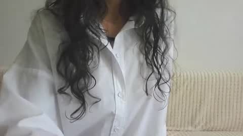 SamiraQFresh online show from June 15, 2026, 11:45 am