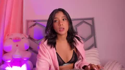 samirose_ online show from June 27, 2026, 3:17 pm