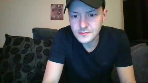 Snapshot of samlatty007 chatting on January 24, 2025, 8:00 pm sexy lad looking for fun online show from January 24, 2025, 8:00 pm