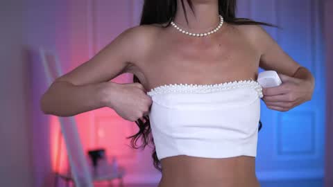 Sammi online show from March 30, 2026, 4:02 am