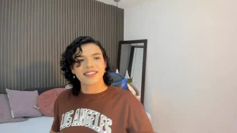 Axel online show from April 4, 2026, 10:07 pm