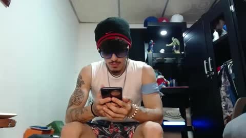 Snapshot of sammytop22 chatting on October 2, 2025, 2:18 am sammy model independiente online show from October 2, 2025, 2:18 am