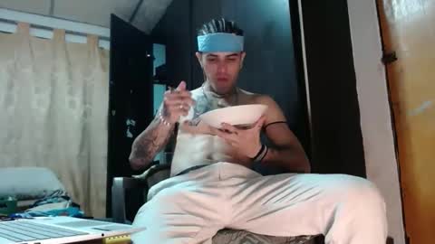 Snapshot of sammytop22 chatting on March 24, 2026, 11:43 pm sammy model independiente online show from March 24, 2026, 11:43 pm