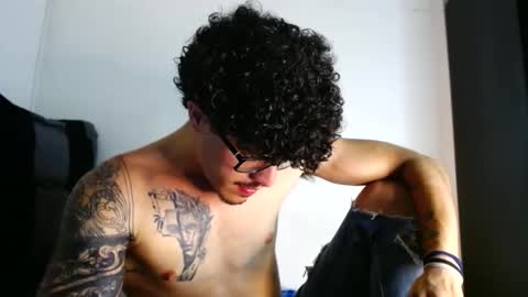 sammy model independiente online show from May 27, 2026, 1:35 am