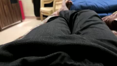 samnivin online show from December 5, 2025, 6:26 pm