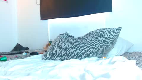 Samantha ferrer online show from March 10, 2025, 2:59 pm