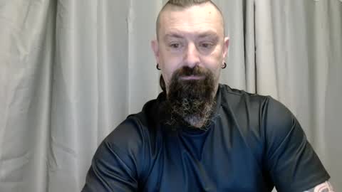 Snapshot of samoanthorn chatting on January 25, 2025, 10:28 pm Samoanthorn online show from January 25, 2025, 10:28 pm