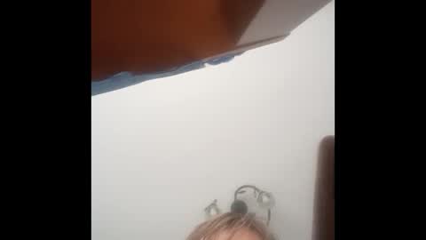 samotna38 online show from February 25, 2026, 7:07 am