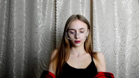 Sam   online show from February 7, 2025, 3:19 pm