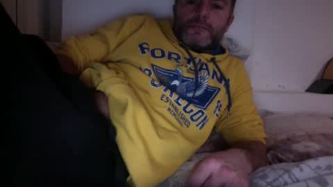 Snapshot of samuel802984 chatting on December 4, 2024, 8:40 pm Samuel online show from December 4, 2024, 8:40 pm