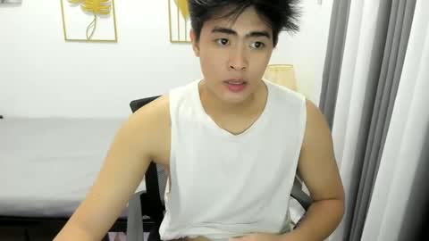 Snapshot of samuelangelo chatting on March 11, 2025, 4:21 am Sam online show from March 11, 2025, 4:21 am