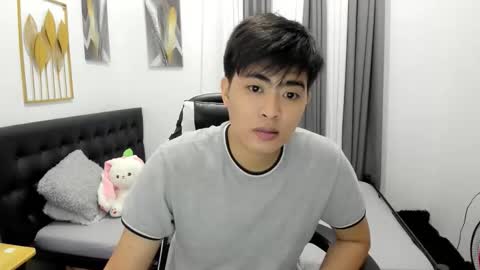 Sam online show from April 6, 2026, 4:46 am