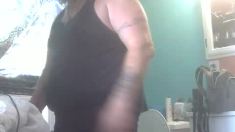 samueleknx online show from May 17, 2026, 9:11 pm