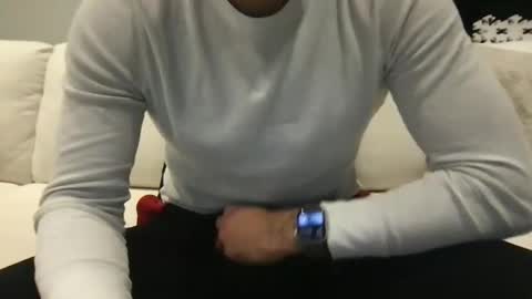 Sam W dick strip tease online show from January 5, 2025, 8:43 am