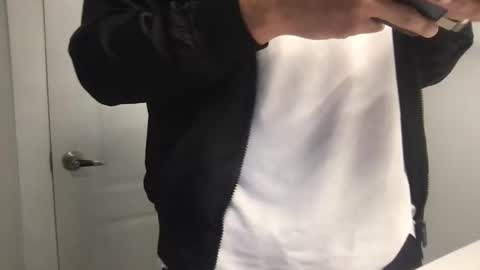 Sam W dick strip tease online show from September 15, 2025, 12:43 am