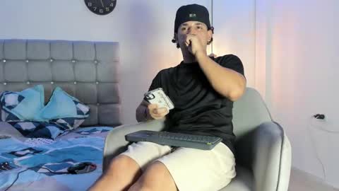 samxx_muscle online show from September 21, 2025, 4:08 pm