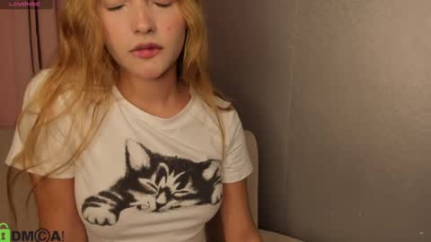 Snapshot of samy_bae chatting on February 24, 2025, 9:31 pm Samantha online show from February 24, 2025, 9:31 pm