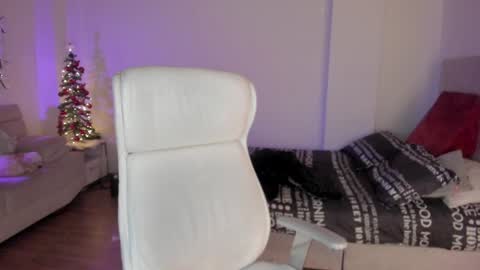 Samy online show from December 29, 2024, 1:34 am