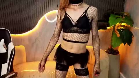 Samy  online show from November 27, 2025, 8:00 pm