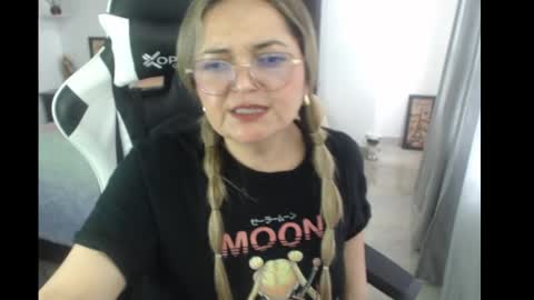 samy_vsn online show from February 22, 2025, 3:36 pm