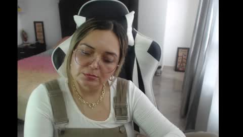 samy_vsn online show from February 27, 2025, 5:26 pm