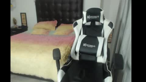 samy_vsn online show from February 28, 2025, 2:42 am