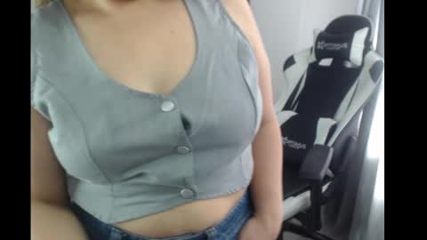 samy_vsn online show from March 1, 2025, 9:04 pm